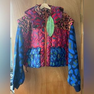 FARM Rio Mixed Leopard Pop Cropped Puffer Jacket